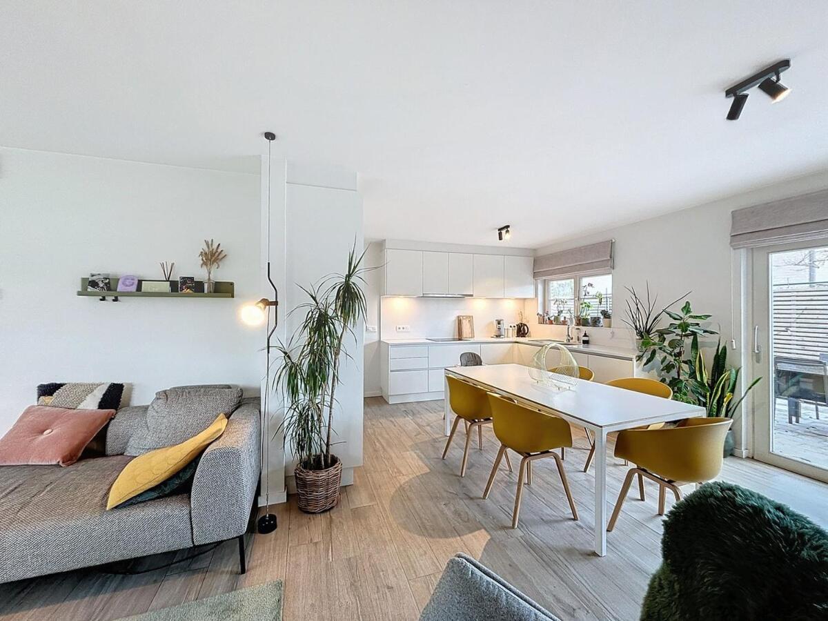 Maison Au'gust - *